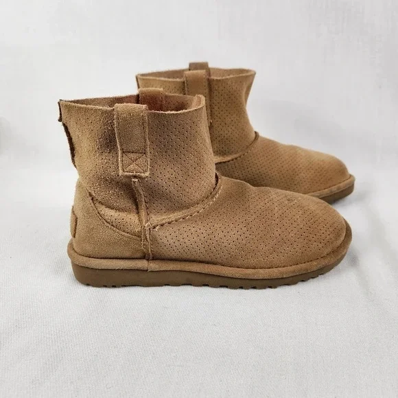Ugg Leather Tan Ankle Booties - Picture 3 of 13